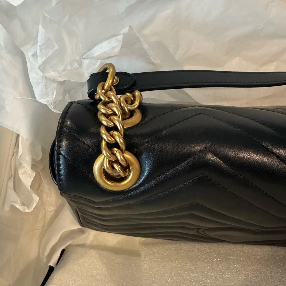 Gucci luxurious black